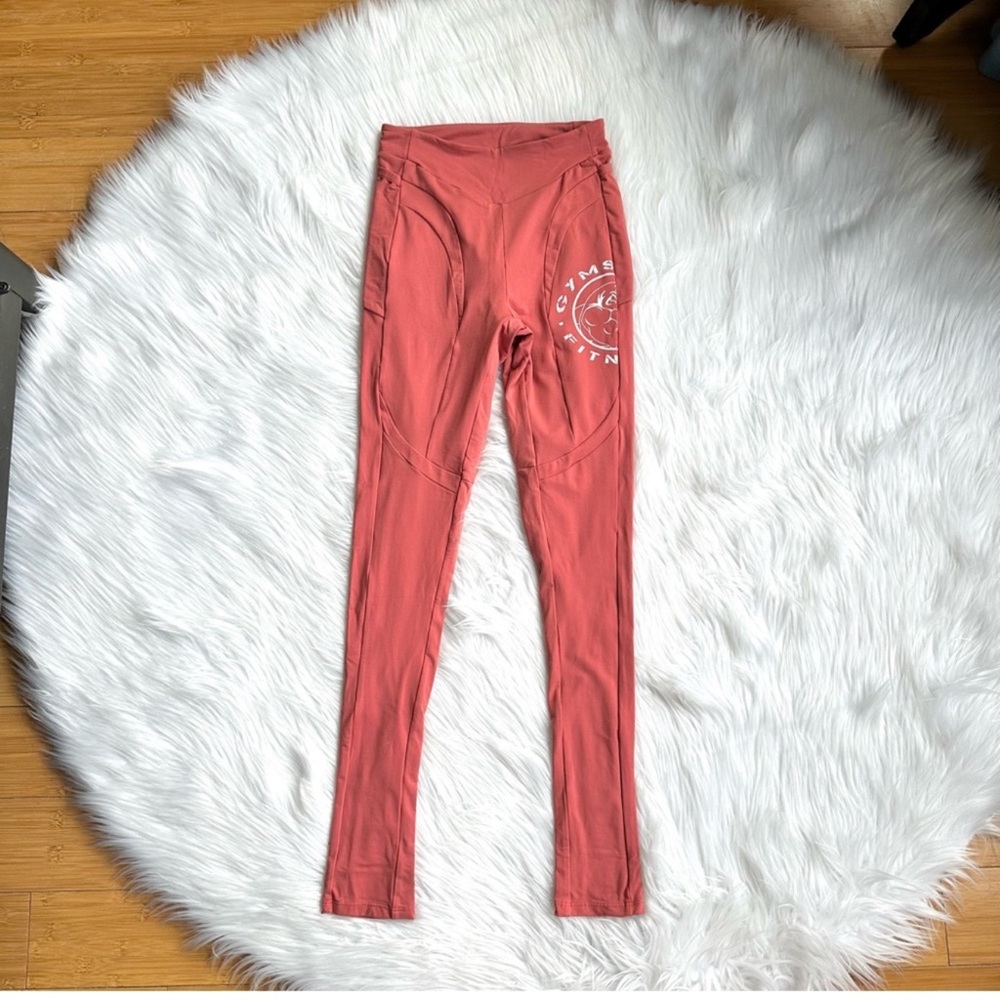 Gymshark Legacy Fitness High Rise Leggings Size Small - Picture 2 of 3